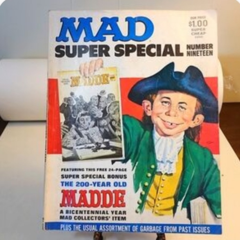 Vintage MAD Magazine Lot of 9 Collectibles. - Picture 4 of 9